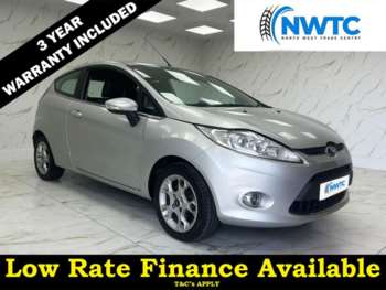 2012 (62) - 1.25 Zetec Hatchback 3dr Petrol Manual (129 g/km, 81 bhp) 1 FORMER OWNER! E