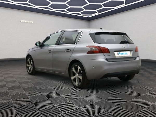 Used Peugeot 308 2019 for sale - 76345750: Photo 4