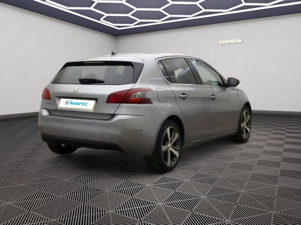 Used Peugeot 308 2019 for sale - 76345750: Photo 5