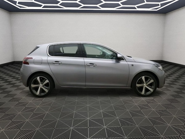 Used Peugeot 308 2019 for sale - 76345750: Photo 6