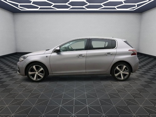 Used Peugeot 308 2019 for sale - 76345750: Photo 7