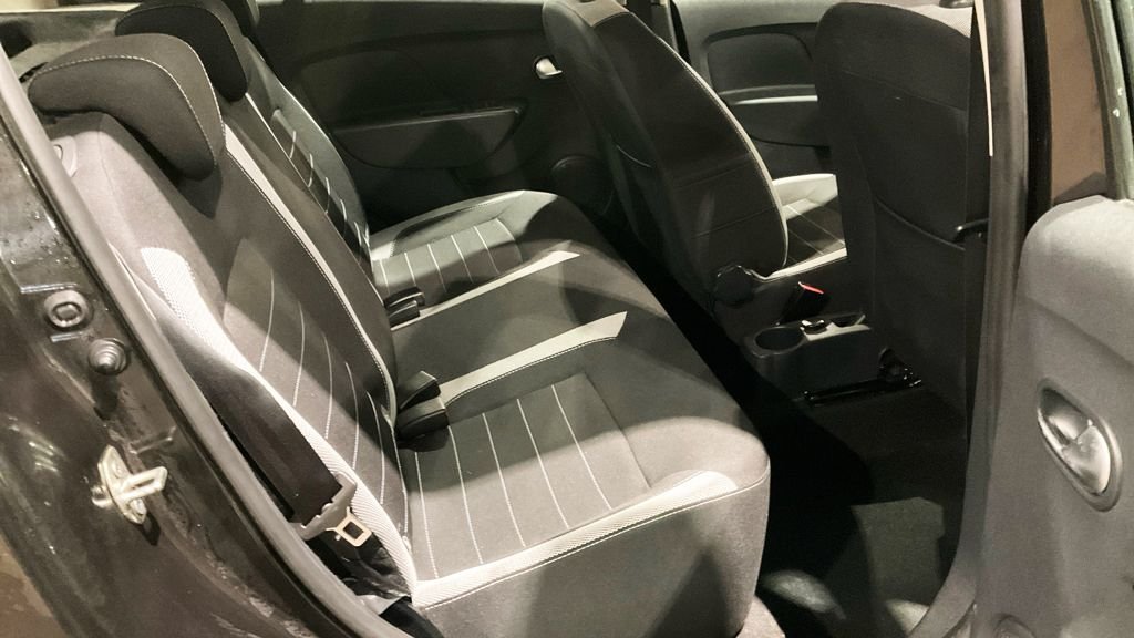 Used Dacia Sandero Stepway 2019 for sale - 76901165: Photo 11