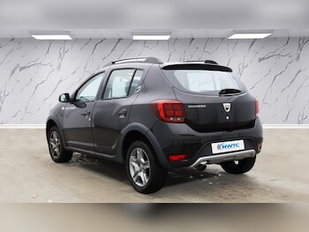 Used Dacia Sandero Stepway 2019 for sale - 76901165: Photo