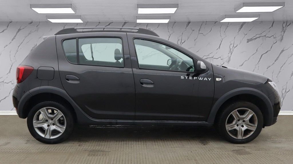 Used Dacia Sandero Stepway 2019 for sale - 76901165: Photo 5