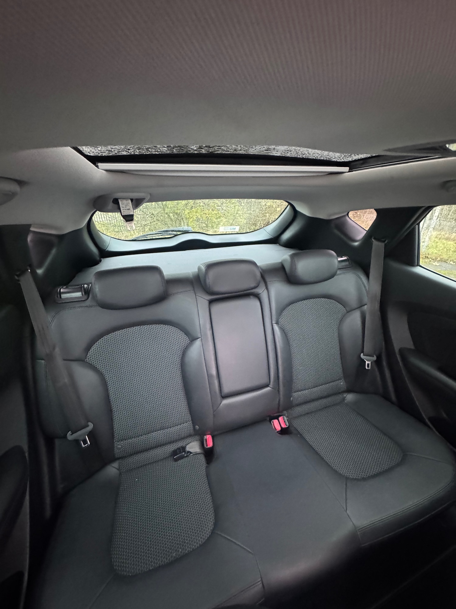 Used Hyundai Ix35 2012 for sale - 76748462: Photo 6