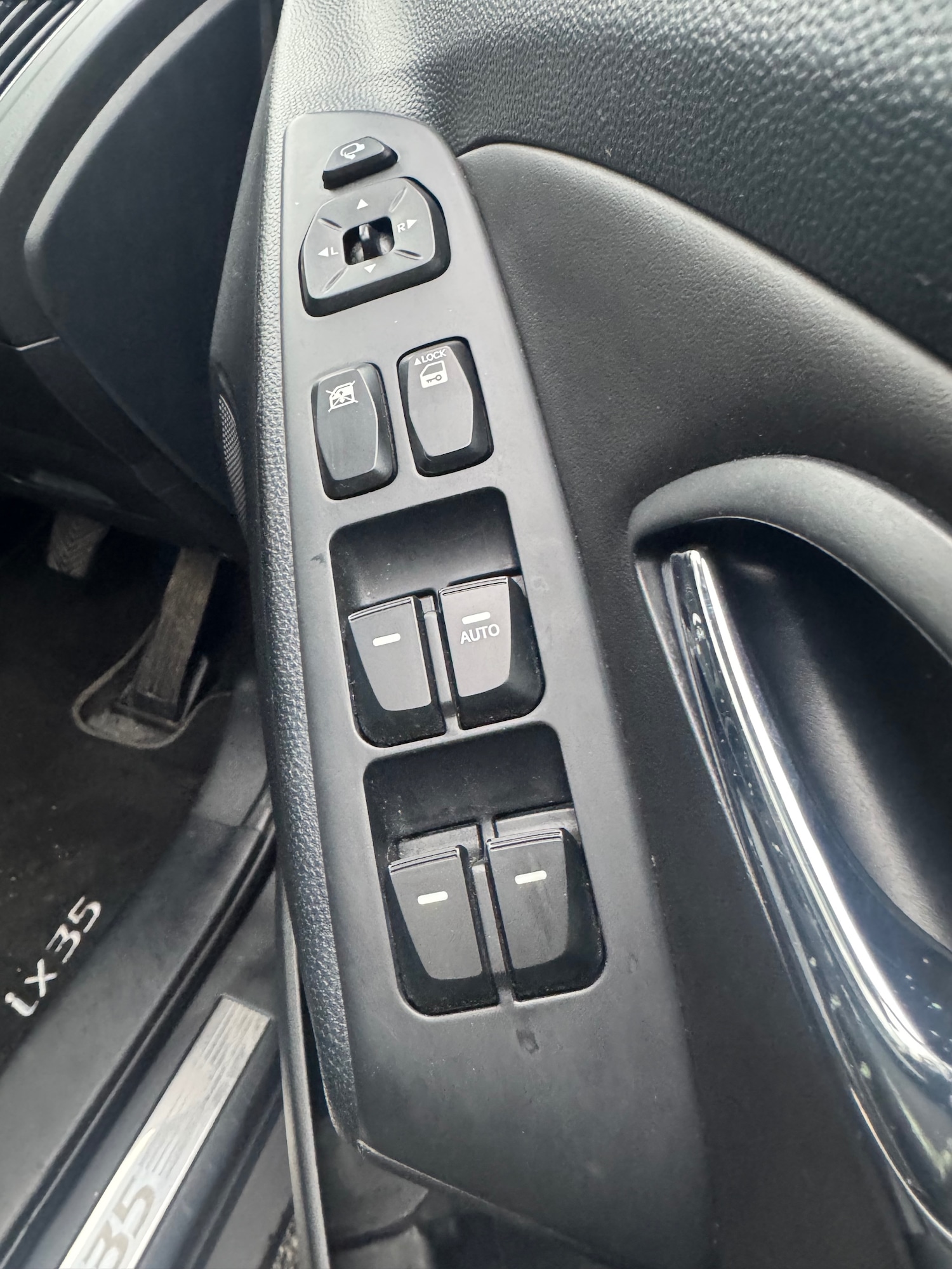 Used Hyundai Ix35 2012 for sale - 76748462: Photo 8