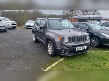 Used Jeep Renegade 2016 for sale - 77339640: Photo