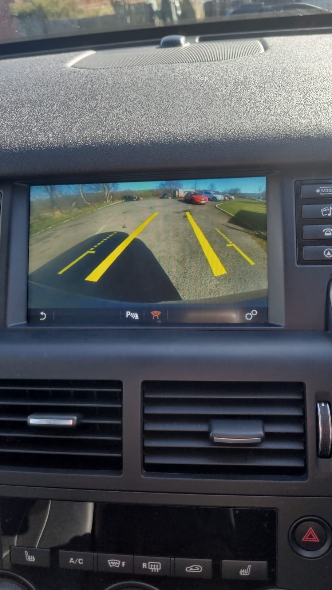 Used Land Rover Discovery Sport 2017 for sale - 77902794: Photo 22