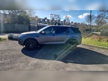 Used Land Rover Discovery Sport 2017 for sale - 77902794: Photo