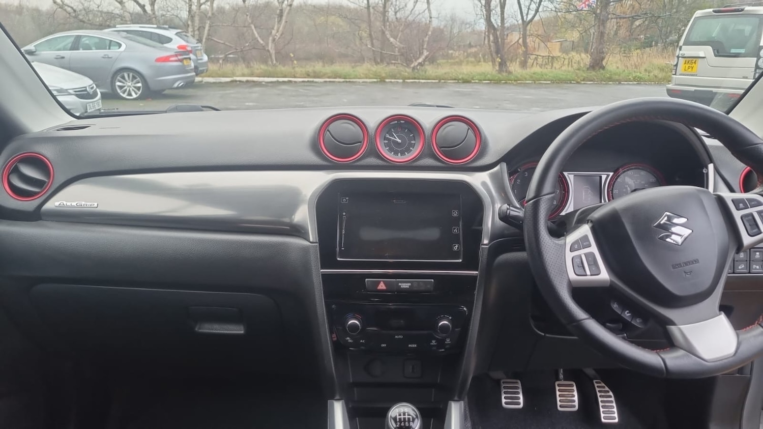 Used Suzuki Vitara 2018 for sale - 76958596: Photo 4