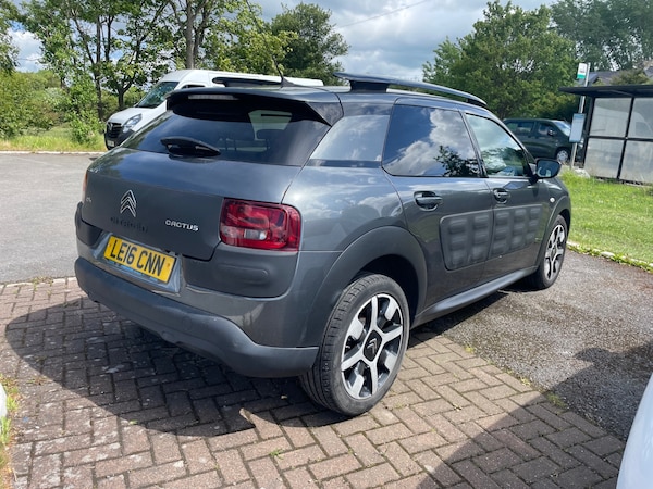 Used Citroen C4 Cactus 2016 for sale - 74718474: Photo 4
