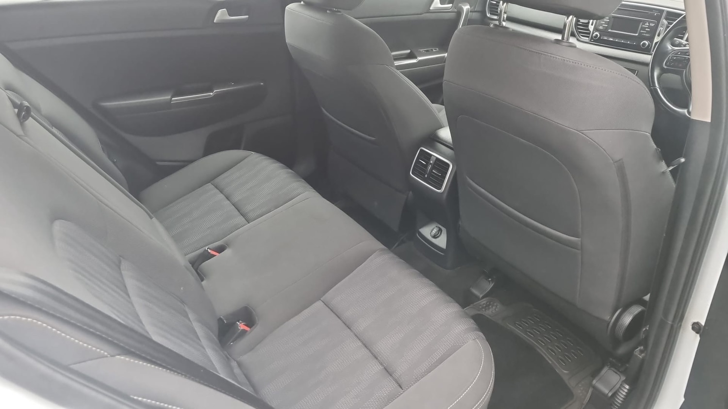 Used Kia Sportage 2017 for sale - 77379130: Photo 4