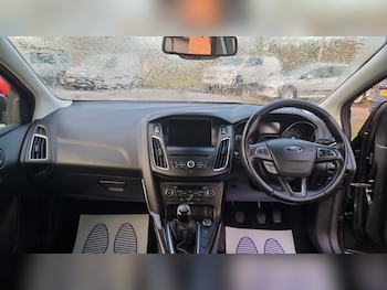 Used Ford Focus 2015 for sale - 77195200: Photo