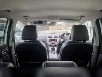 Used Ford Kuga 2011 for sale - 77603797: Photo