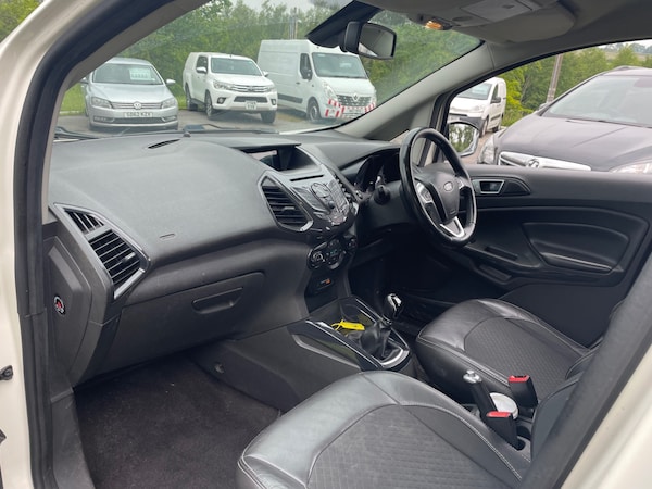 Used Ford Ecosport 2015 for sale - 74902939: Photo 9