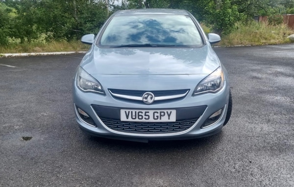 Used Vauxhall Astra 2015 for sale - 75259997: Photo 3