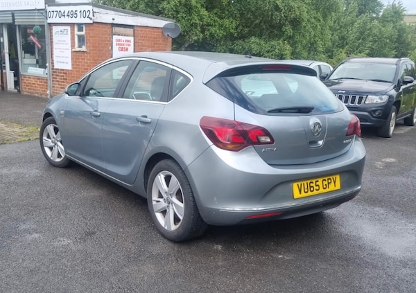 Used Vauxhall Astra 2015 for sale - 75259997: Photo 5
