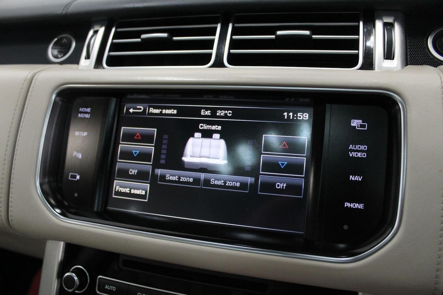 Used Land Rover Range Rover 2015 for sale - 76793852: Photo 51