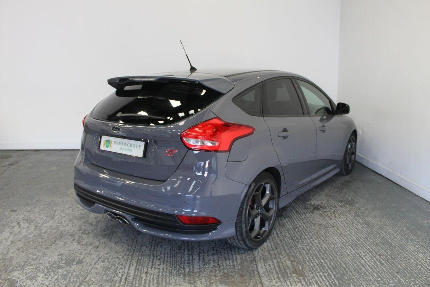 Used Ford Focus 2015 for sale - 76058054: Photo 8