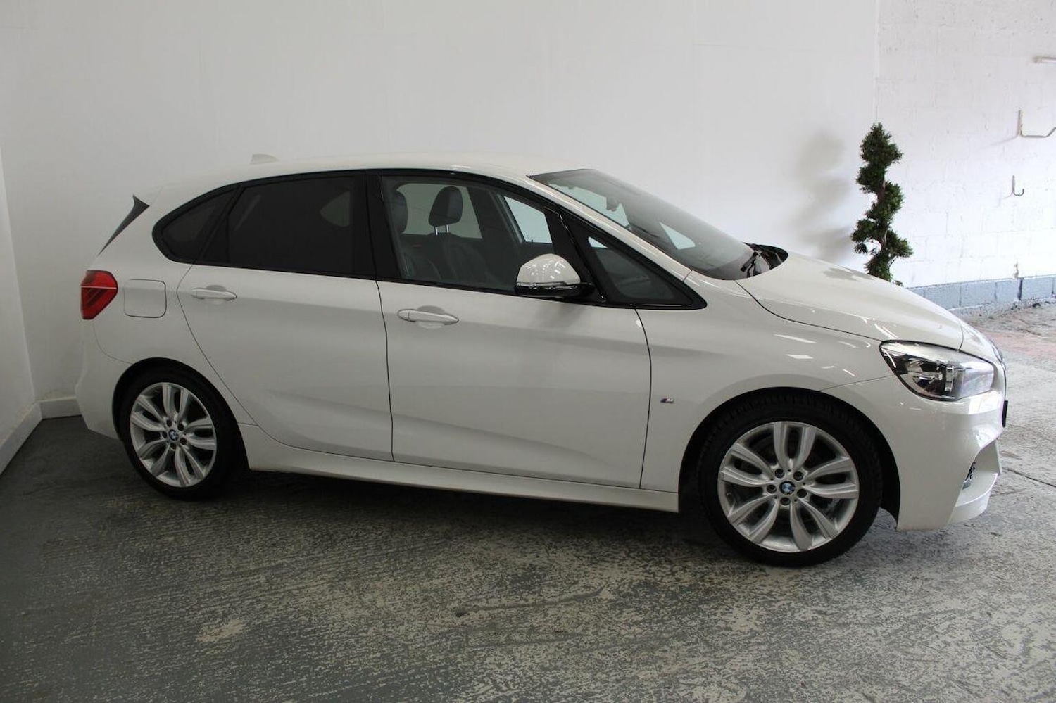 Used BMW 2 Series Active Tourer 2016 for sale - 76793856: Photo 4
