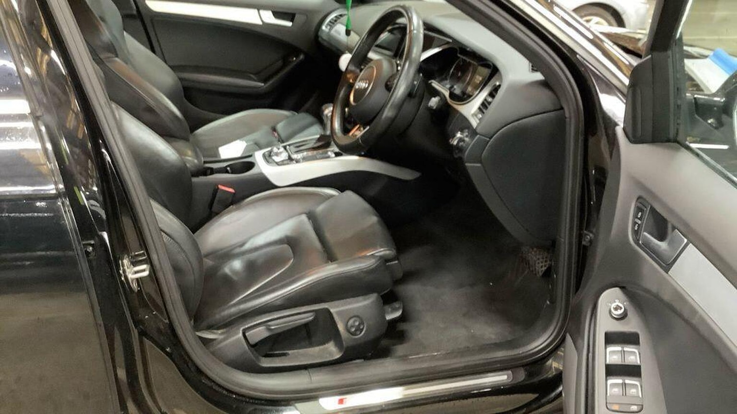 Used Audi A4 2015 for sale - 77350141: Photo 12