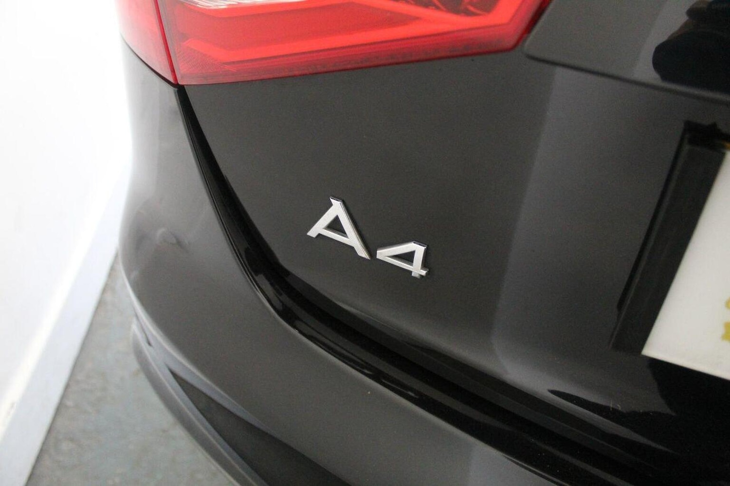 Used Audi A4 2015 for sale - 77350141: Photo 19