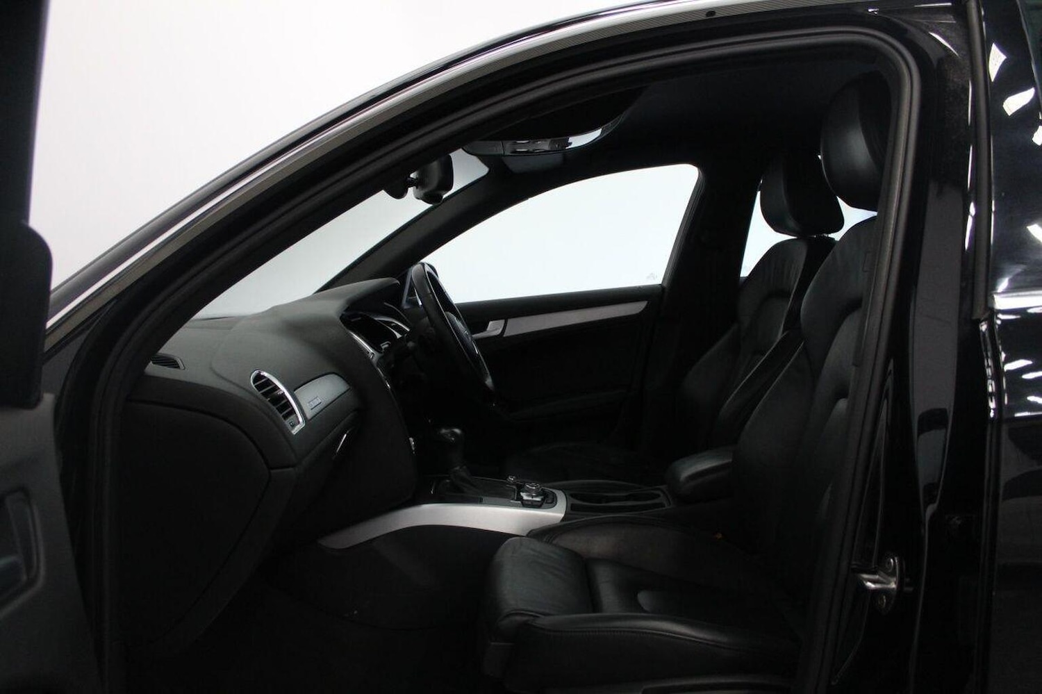 Used Audi A4 2015 for sale - 77350141: Photo 52