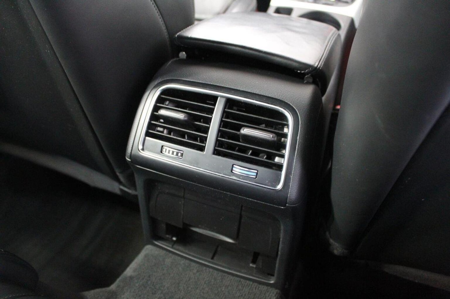 Used Audi A4 2015 for sale - 77350141: Photo 57