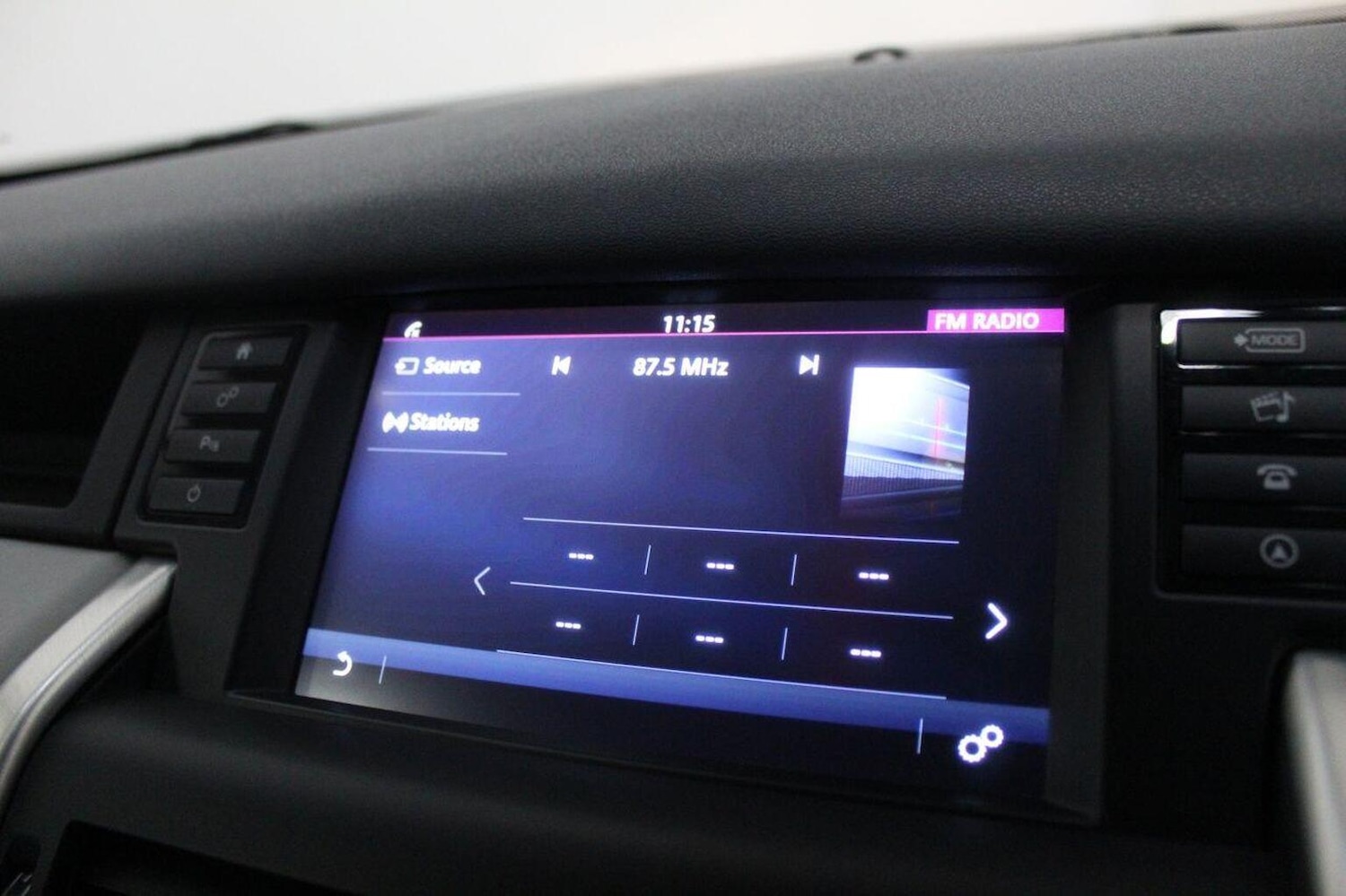 Used Land Rover Discovery Sport 2015 for sale - 76164554: Photo 37