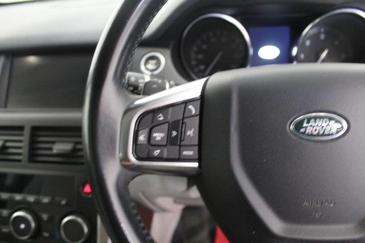 Used Land Rover Discovery Sport 2015 for sale - 76164554: Photo 49