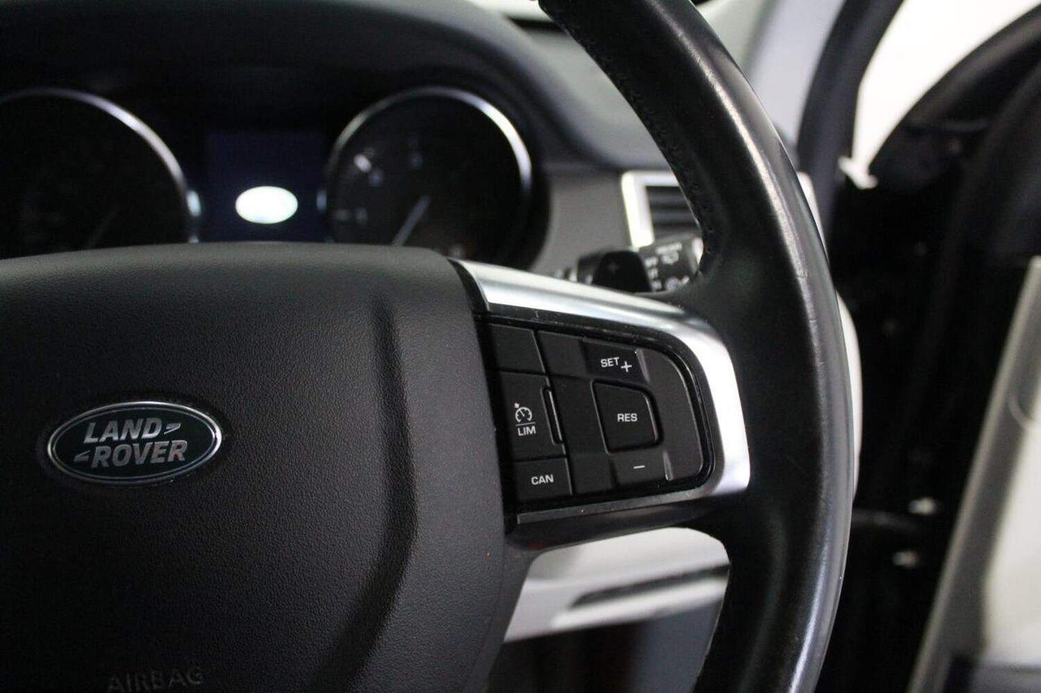 Used Land Rover Discovery Sport 2015 for sale - 76164554: Photo 50