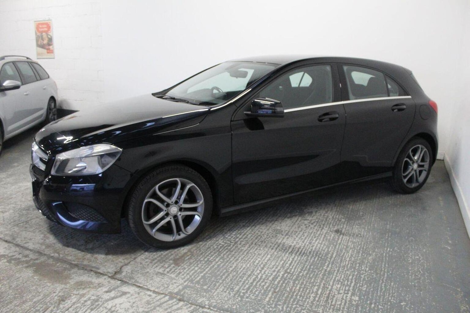 Used Mercedes-Benz A-Class 2015 for sale - 76821609: Photo 5