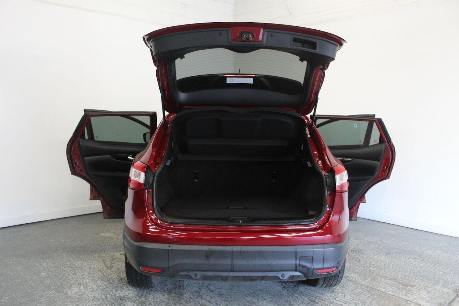 Used Nissan Qashqai 2016 for sale - 77140621: Photo 23