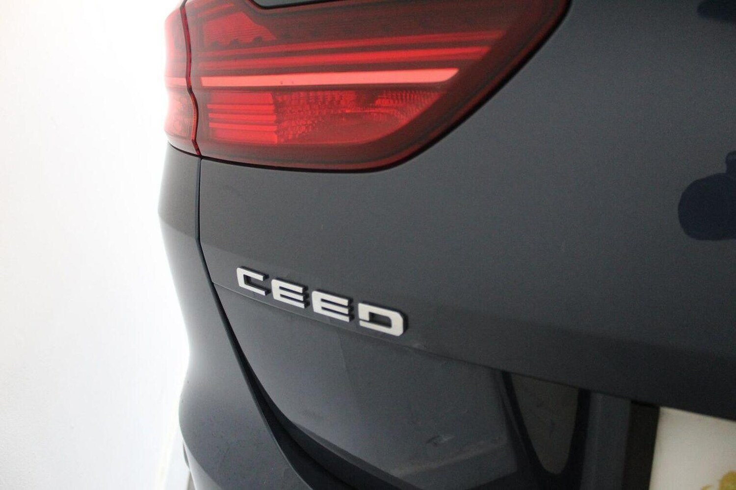 Used Kia Ceed 2018 for sale - 76656000: Photo 17