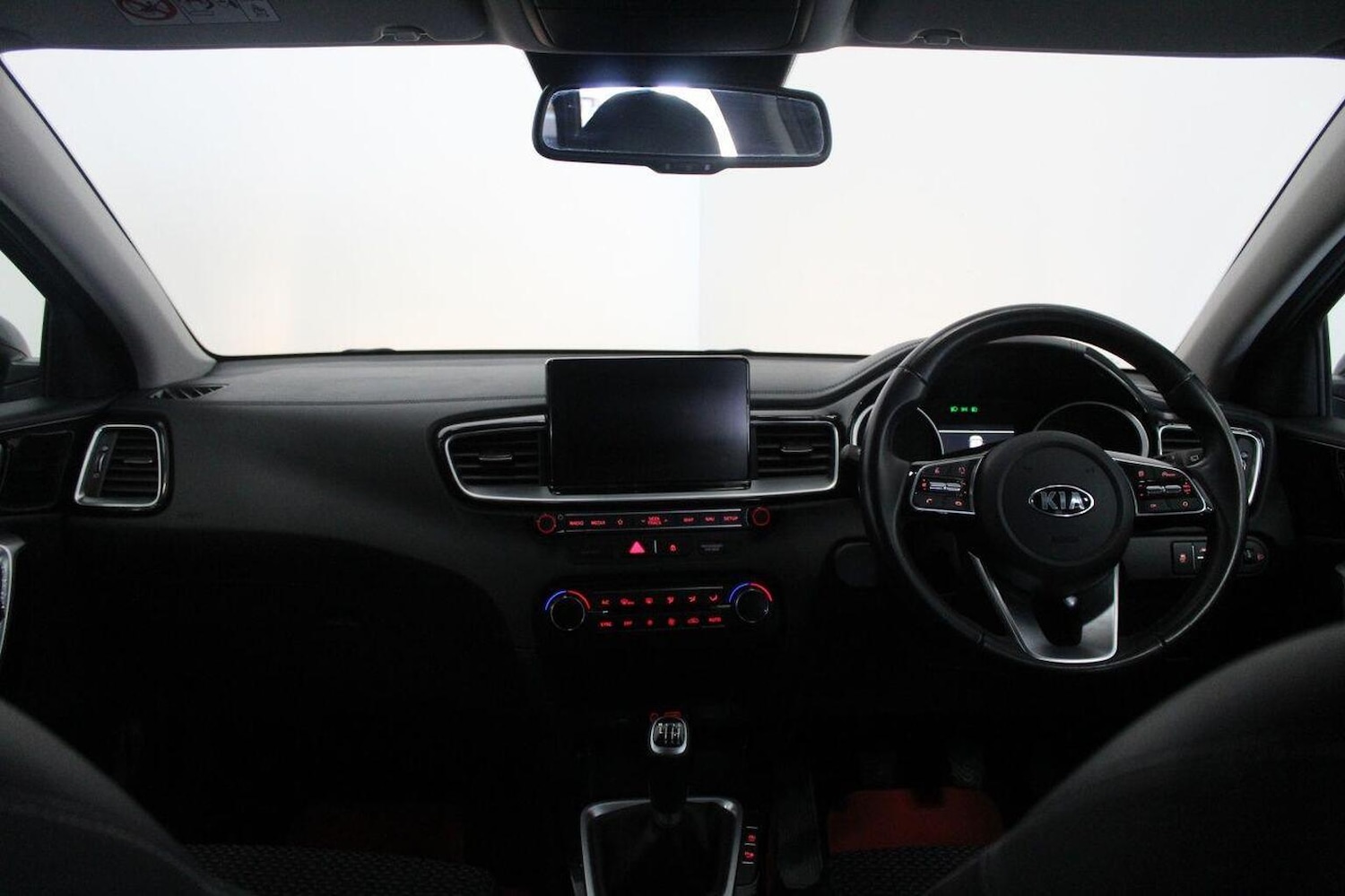 Used Kia Ceed 2018 for sale - 76656000: Photo 27