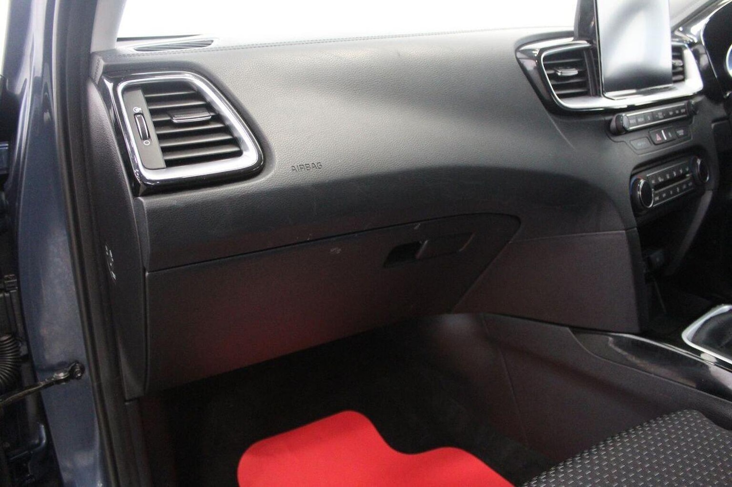 Used Kia Ceed 2018 for sale - 76656000: Photo 29