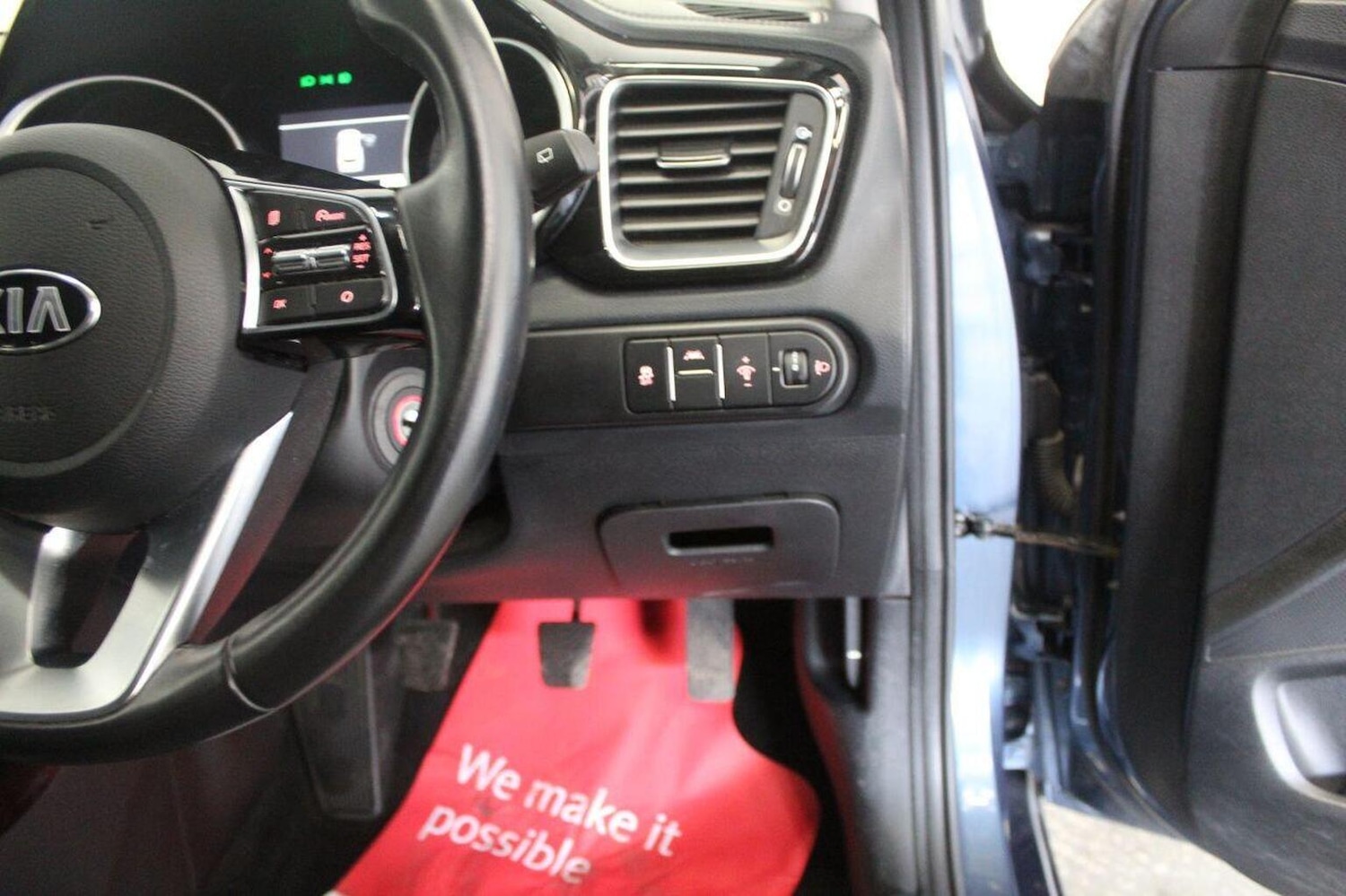 Used Kia Ceed 2018 for sale - 76656000: Photo 46