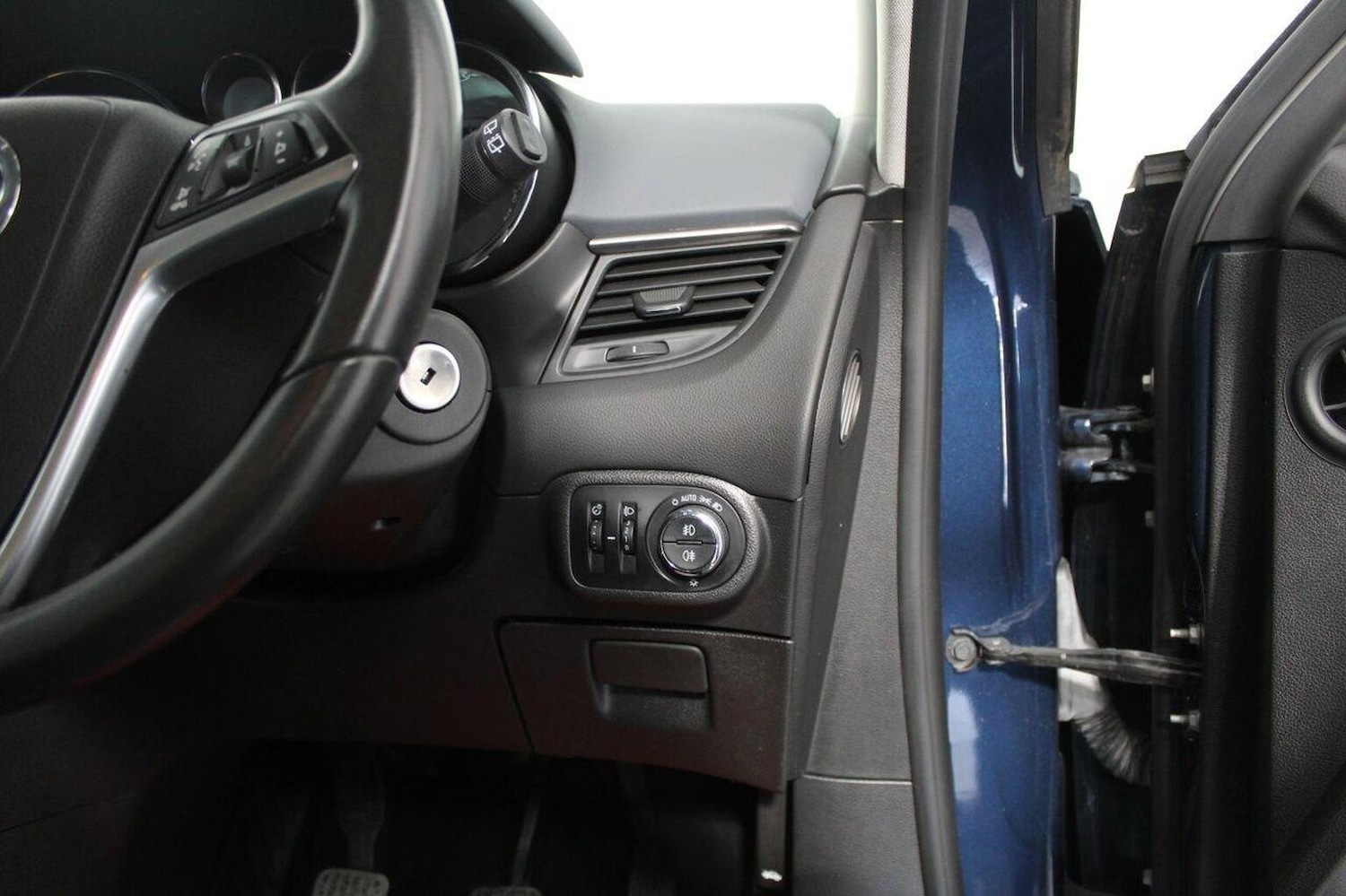 Used Vauxhall Zafira 2012 for sale - 78025806: Photo 48