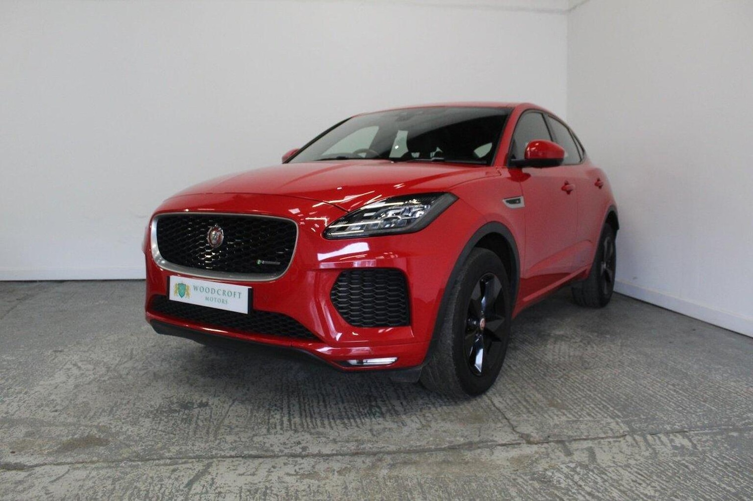 Used Jaguar E-Pace 2019 for sale - 77464592: Photo 2