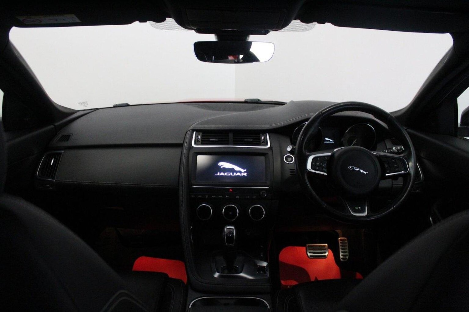 Used Jaguar E-Pace 2019 for sale - 77464592: Photo 30