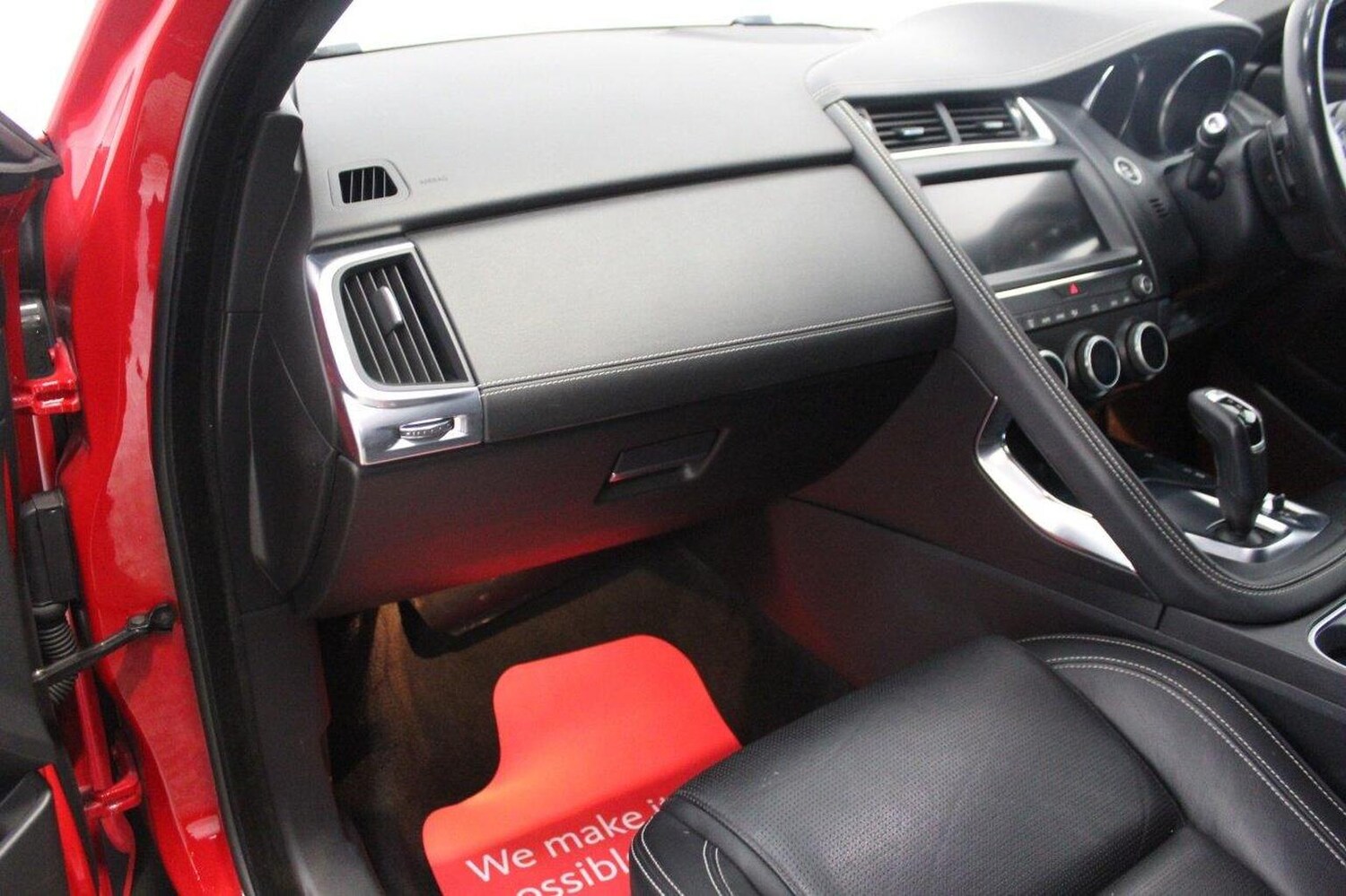 Used Jaguar E-Pace 2019 for sale - 77464592: Photo 32