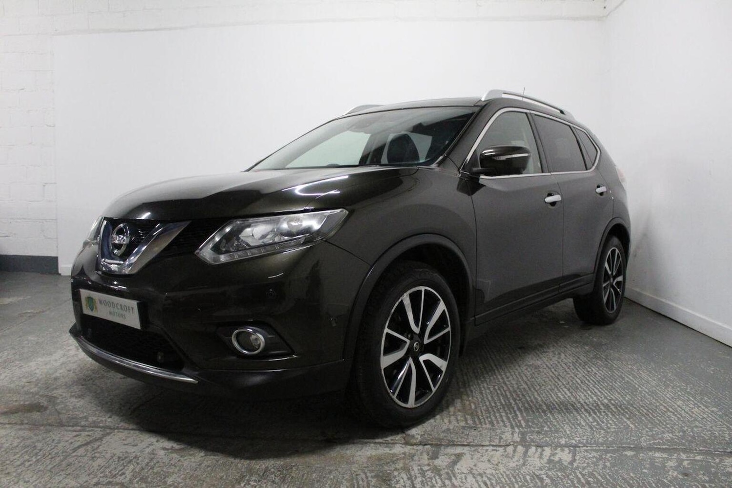 Used Nissan X-Trail 2017 for sale - 76830361: Photo 2