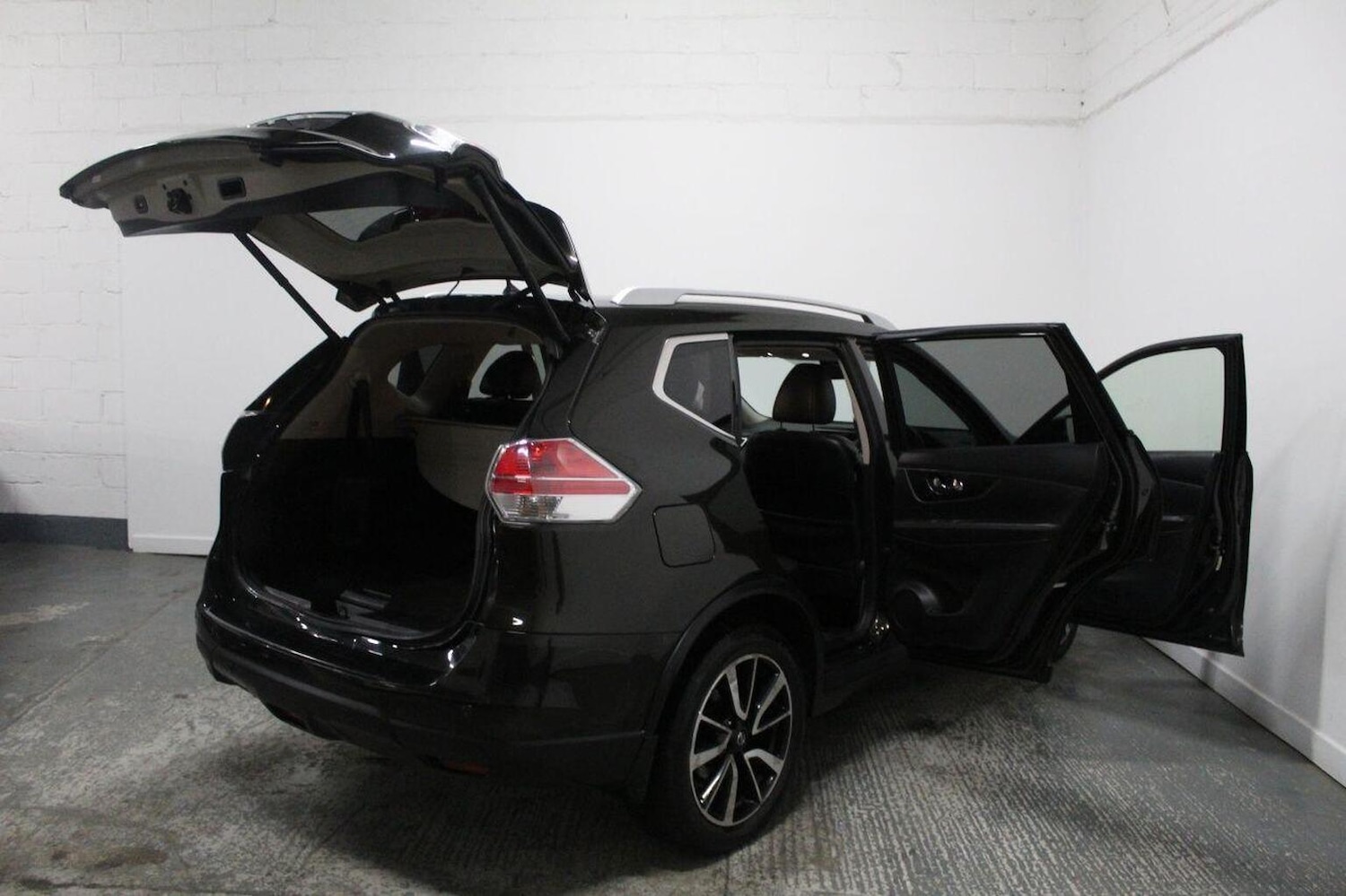 Used Nissan X-Trail 2017 for sale - 76830361: Photo 22