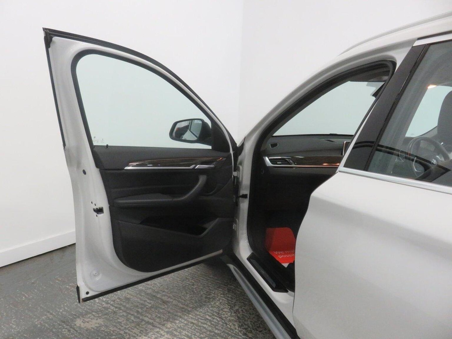 Used BMW X1 2015 for sale - 76793709: Photo 27