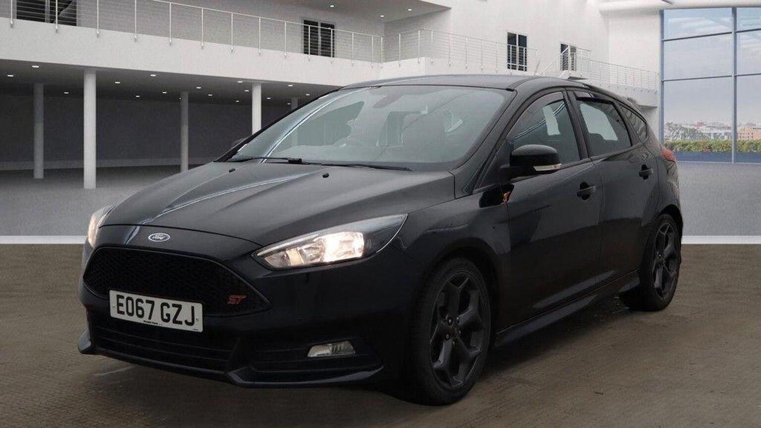 Used Ford Focus 2017 for sale - 77400008: Photo 3