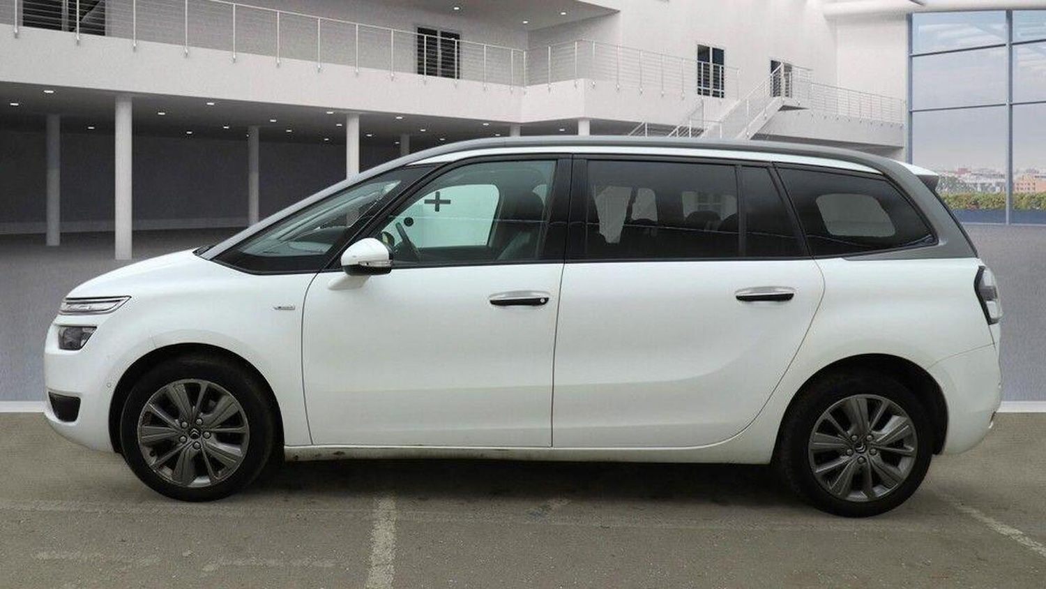 Used Citroen Grand C4 Picasso 2016 for sale - 77635343: Photo 11
