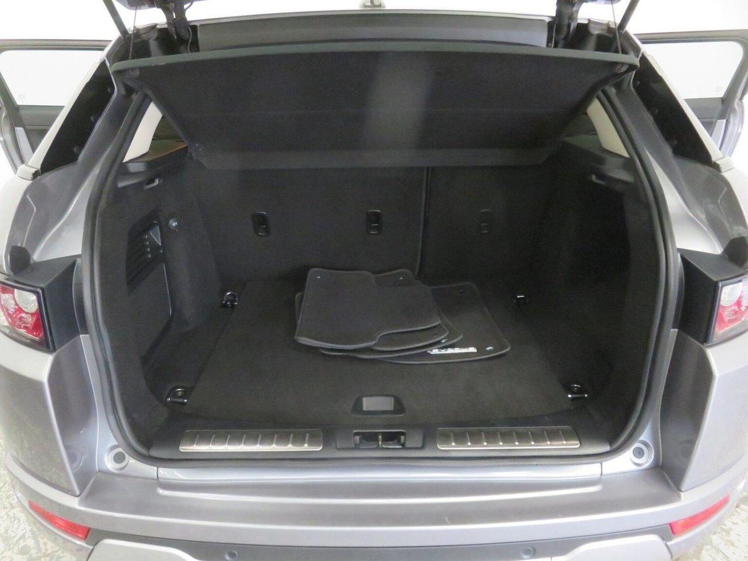 Used Land Rover Range Rover Evoque 2012 for sale - 76547811: Photo 24