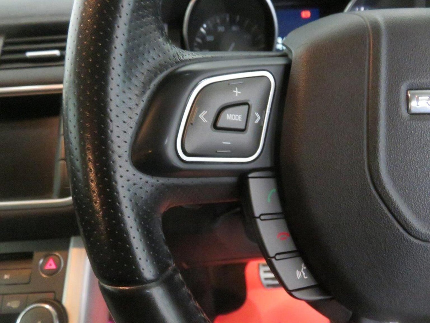 Used Land Rover Range Rover Evoque 2012 for sale - 76547811: Photo 42