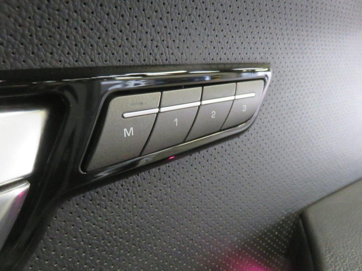 Used Land Rover Range Rover Evoque 2012 for sale - 76547811: Photo 46