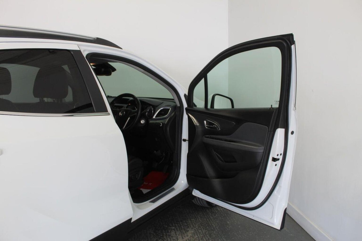 Used Vauxhall Mokka 2015 for sale - 77937932: Photo 25